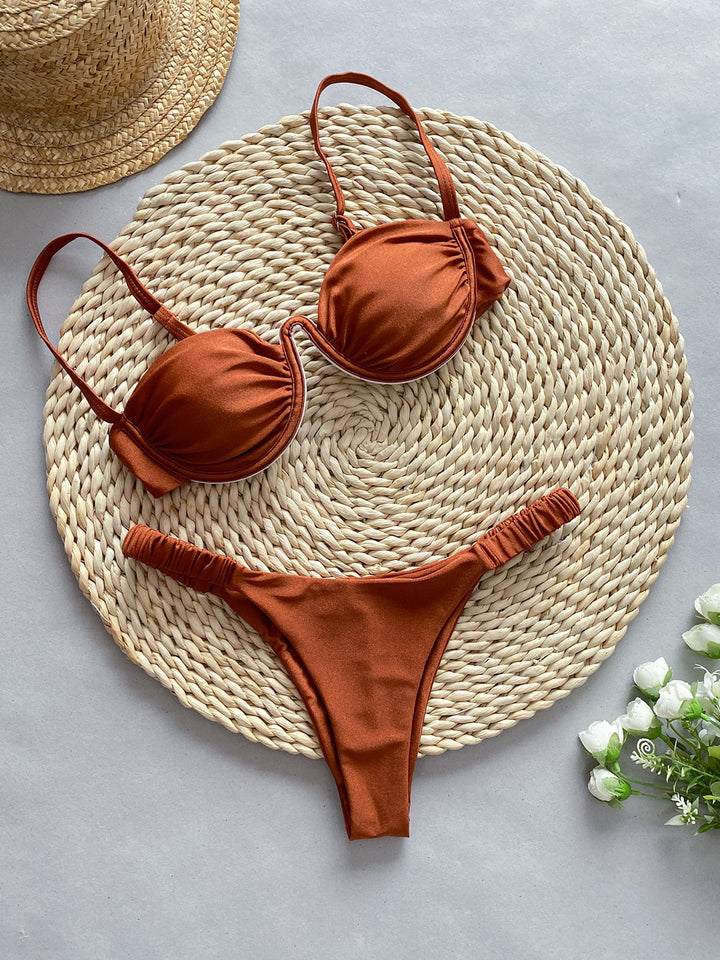 Dame Bikini-sæt med polstret top og justerbare stropper Stilla