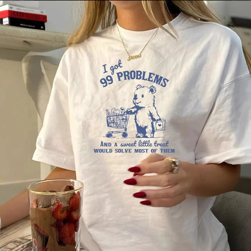 Dame T-shirt med humoristisk bjørnemotiv og kreativ tekst Stilla
