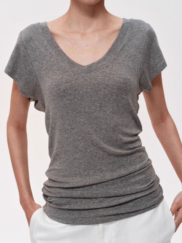 Dame V-Hals T-Shirt med afslappet pasform Stilla