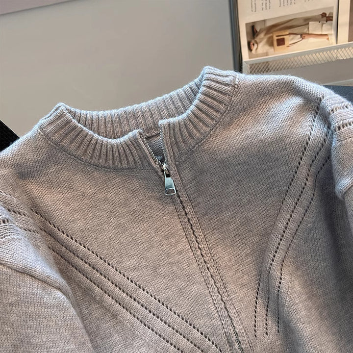 Kvinders sporty strikket sweater med dekorativ lynlås Stilla