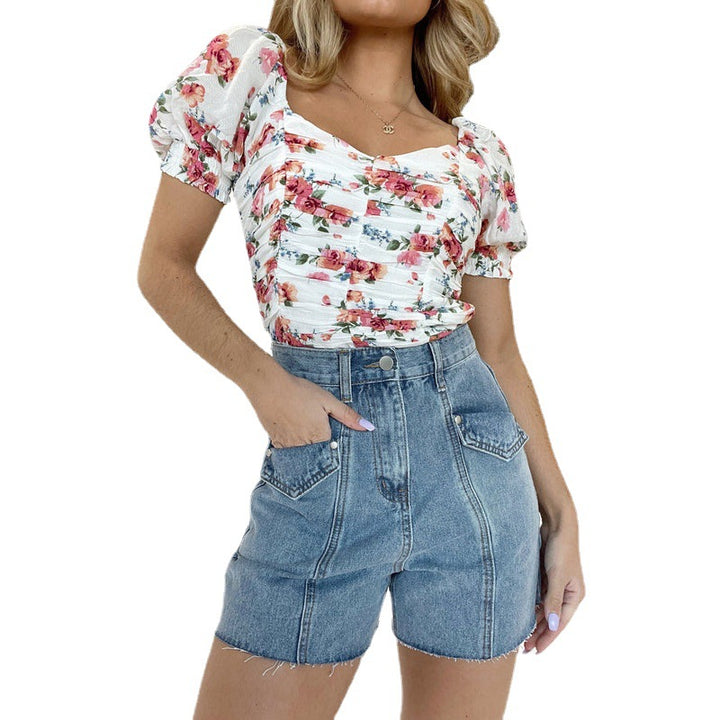 Dame kortjeans med højt talje og dekorativt blomsterdesign Stilla