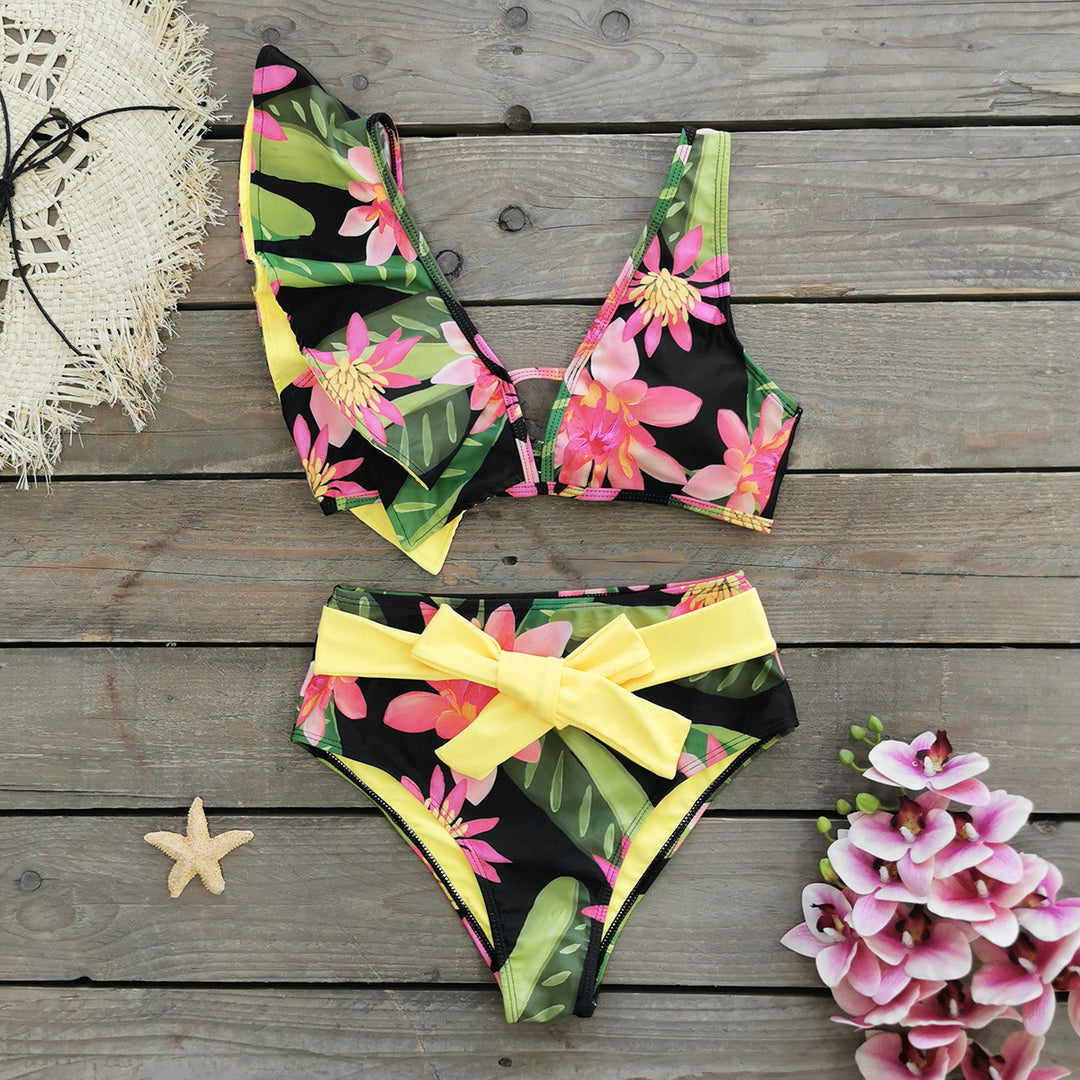 Dame bikini-sæt med høj talje og elegante flæser Stilla