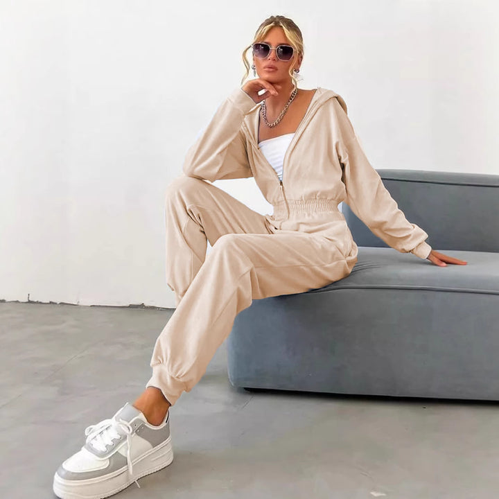 Kvindernes fløjls jumpsuit med hætte og elastisk talje Skovae