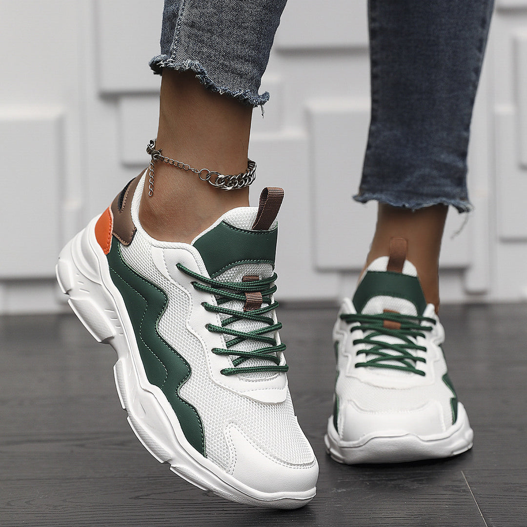 Unisex nan Plateau-sneaker med åndbart mesh-obermateriale, polstret hælkappe og profileret gummisål Skovae