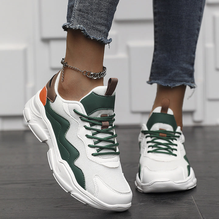 Unisex nan Plateau-sneaker med åndbart mesh-obermateriale, polstret hælkappe og profileret gummisål Skovae