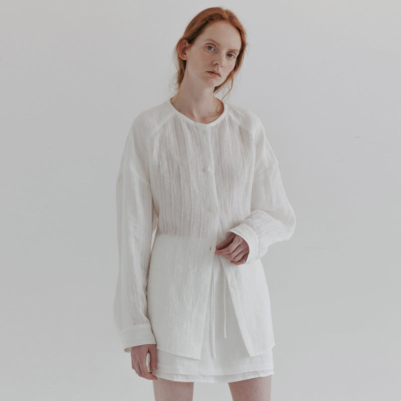 Dame Elegant og afslappet linnedbluse med knaplukning og struktureret design Stilla