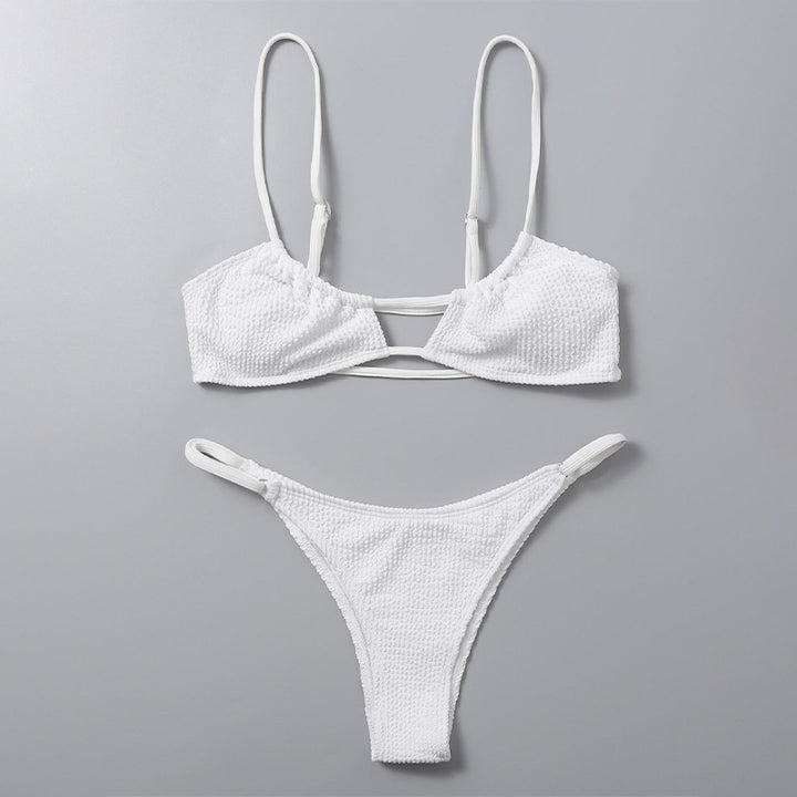 Dame triangel-bikini med innovativt snit og moderne bindebånd Skovae