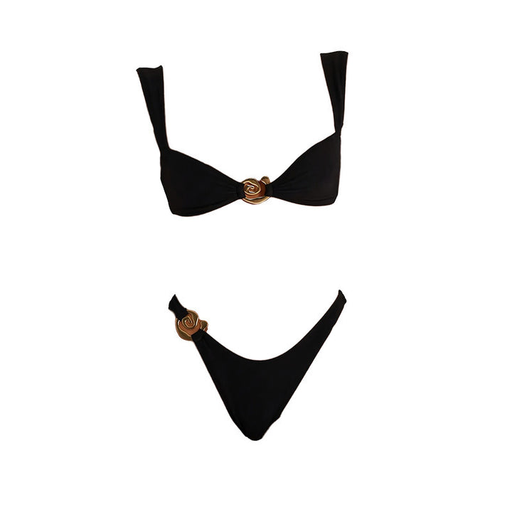 Dame triangle bikini med elegant guldaccent Skovae