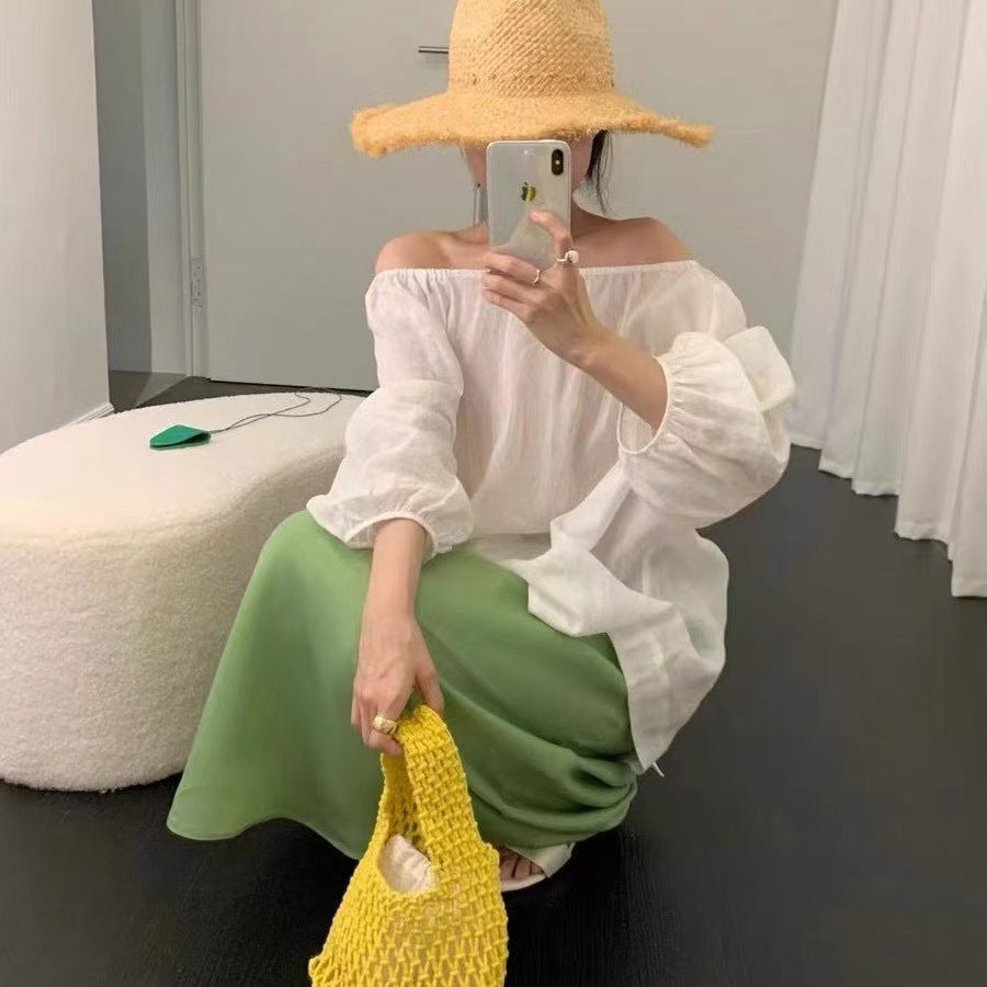 Femme Elegante Off-Shoulder Bluse med Ballonærmer Stilla