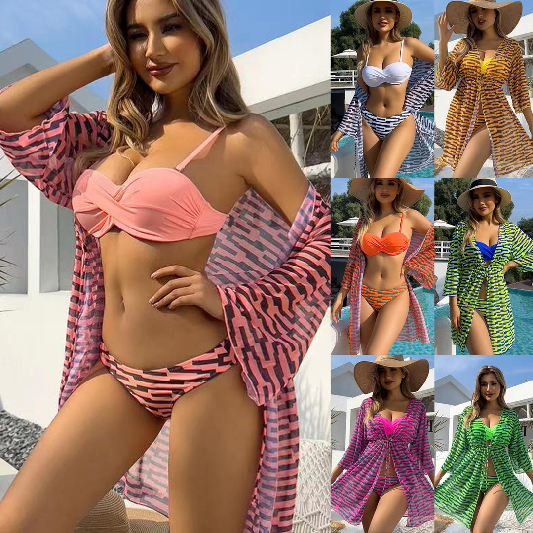 Dame bikini-top med trendy indpakningsdesign og matchende kaftan Stilla