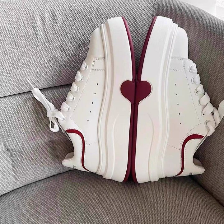 Dame Sneakers med tyk platform og elegante stropper Stilla