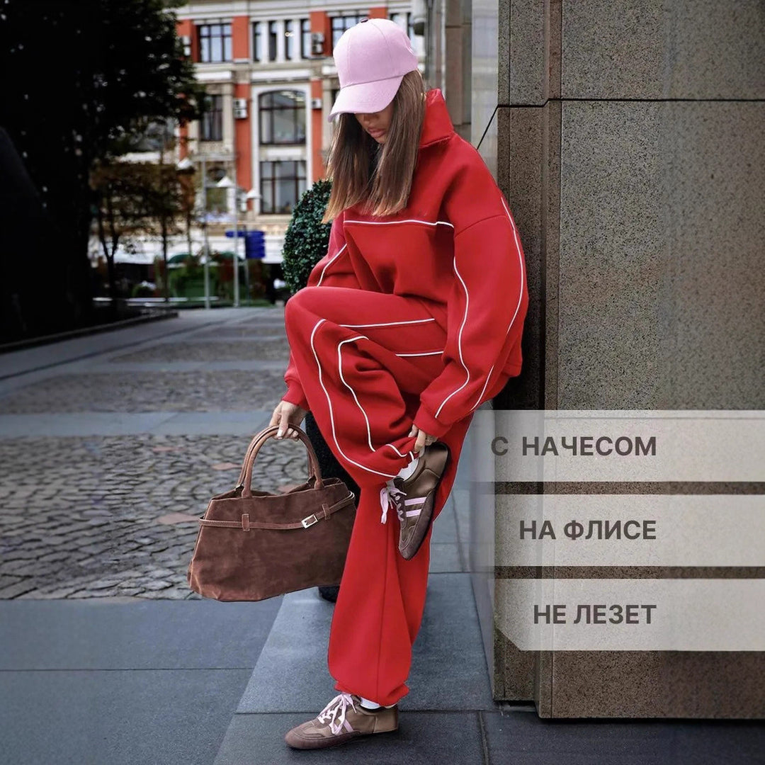 Kvinders cropped tracksuit med høj krave og slank lynlås Skovae