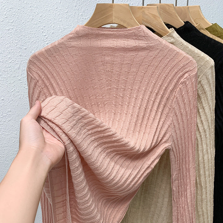 Dame Rullekrave sweater med fin ribstruktur og figurformende snit Stilla