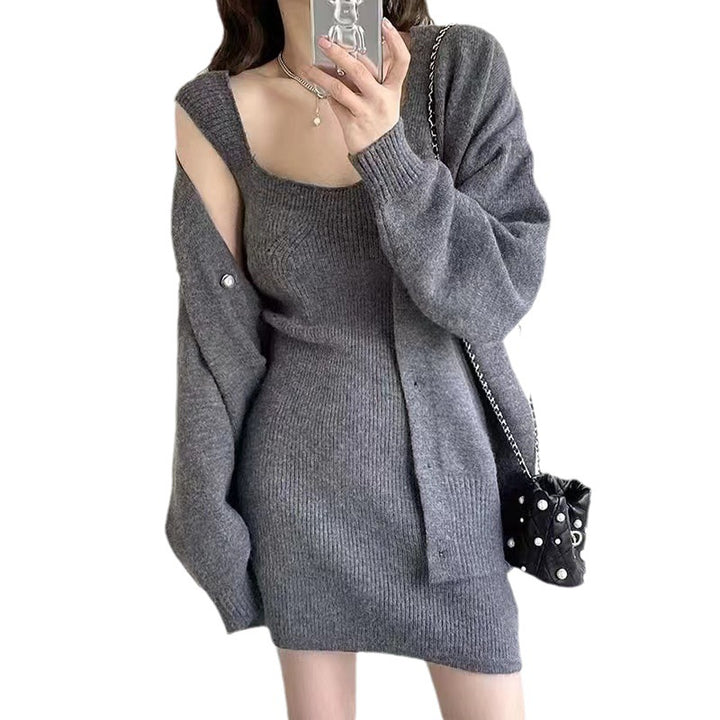 Kvinders strikket kjole i minimalistisk design med aftagelig cardigan Stilla