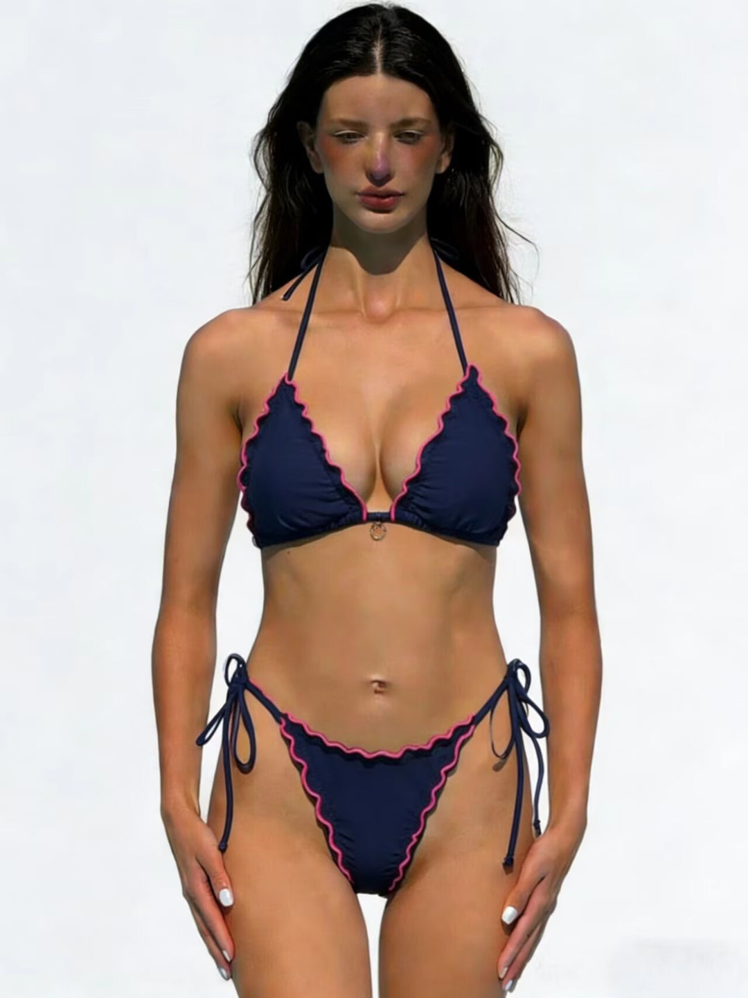 Dame halterneck-bikini med flæsedetaljer Skovae