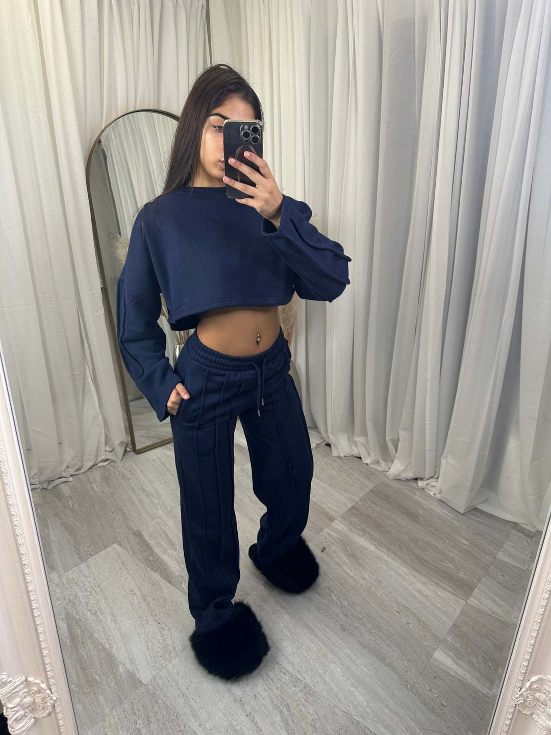 Kvinders afslappet cropped hoodie og brede joggingbukser sæt Skovae