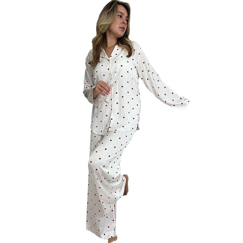 Dame pyjamasæt med dekorativt prikkedesign og komfortabel pasform Stilla