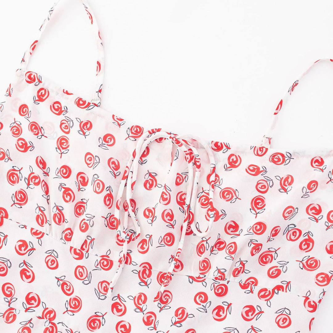 Dame sommerkjole med legesygt blomsterdesign Stilla