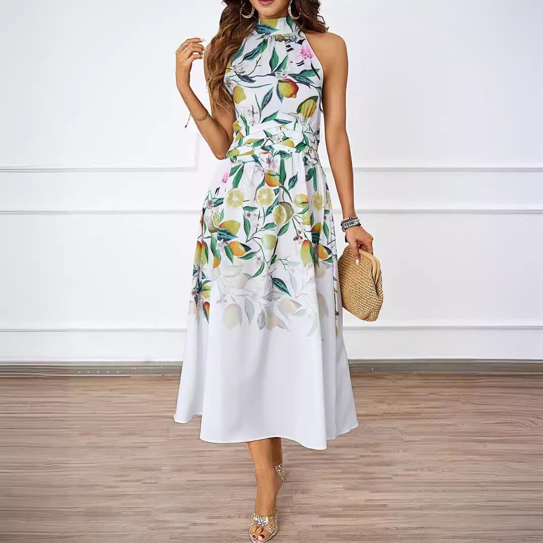 Dame Midi-Kjole med blomsterdesign og elegant Halterneck Stilla