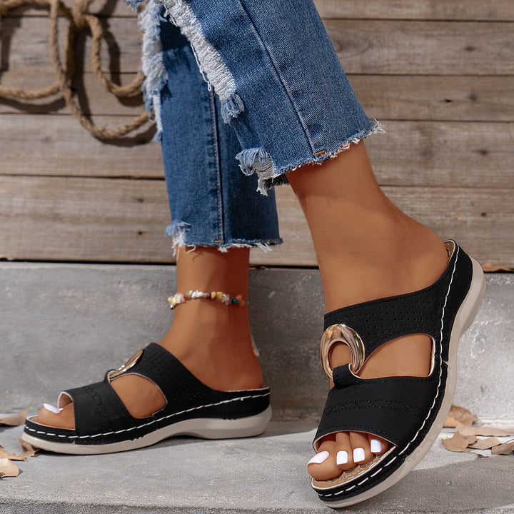 Dame Komfortable og stilfulde sandaler med fashionable detalje Stilla