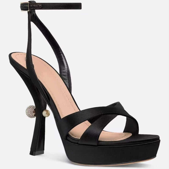 Femme Platform Højhælede Sandaler med dekorativt Ankebånd Stilla