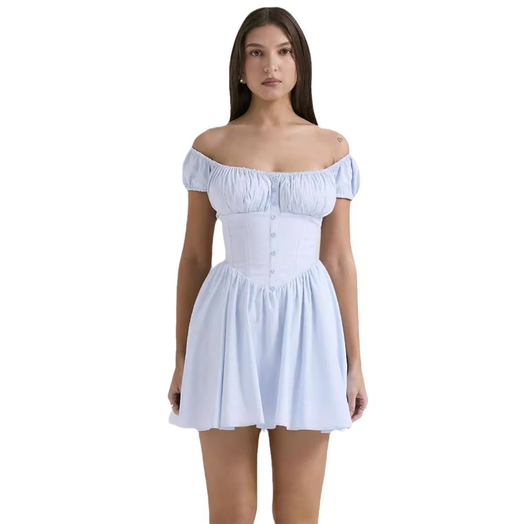 Dame mini kjoler med elegant flæse design og tætsiddende top