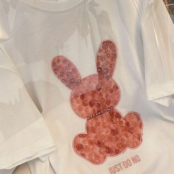 Dame T-shirt med kreativ Bunny-tryk og afslappet snit Stilla