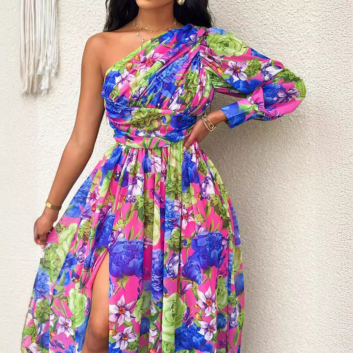 Dame Maxikjole med asymmetrisk snit og blomsterprint Stilla
