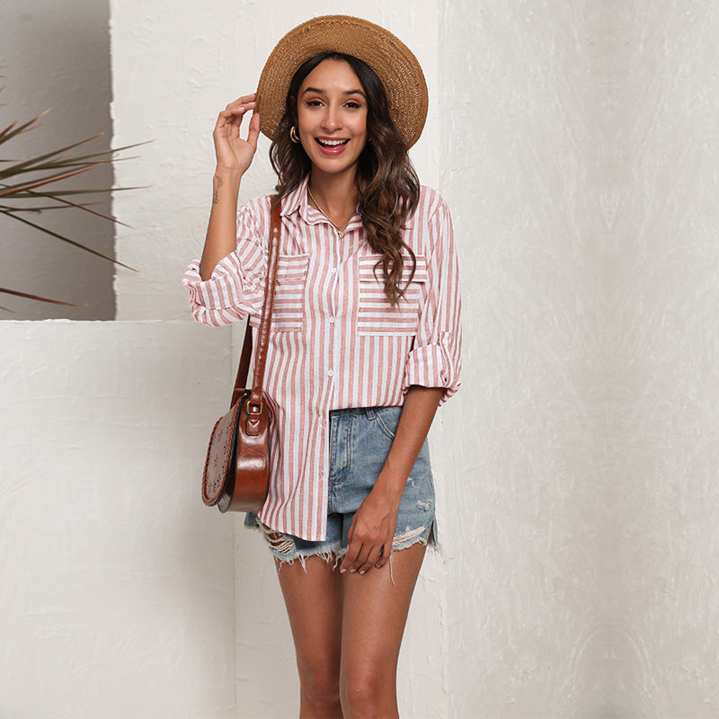 Dame stribet Oversized-skjorte med elegante knapdetaljer Stilla