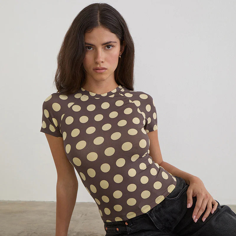 Damen Figurbetontes Kurzarmshirt mit modernen Punktedesign Skovae