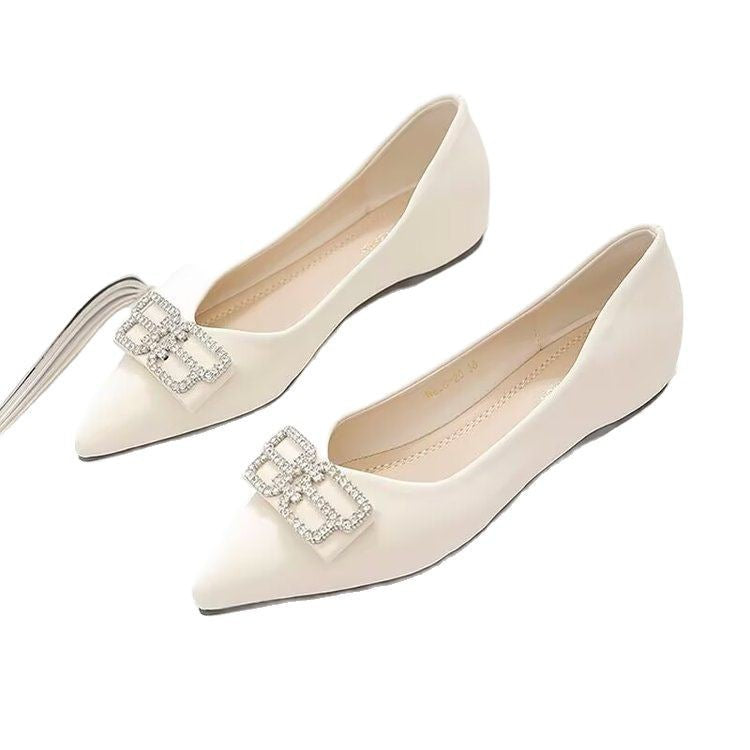 Dame Ballerinas med moderne strassdetalje og elegant tæppeparti Stilla