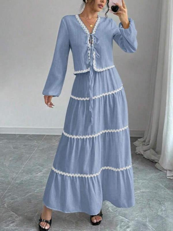 Dame maxikjole med ruffles detaljer og V-udskæring Stilla