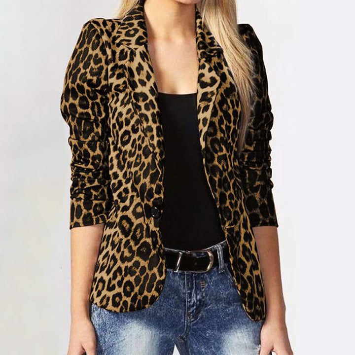 Dame Mode Blazer i leopardmønster med elegante detaljer Stilla
