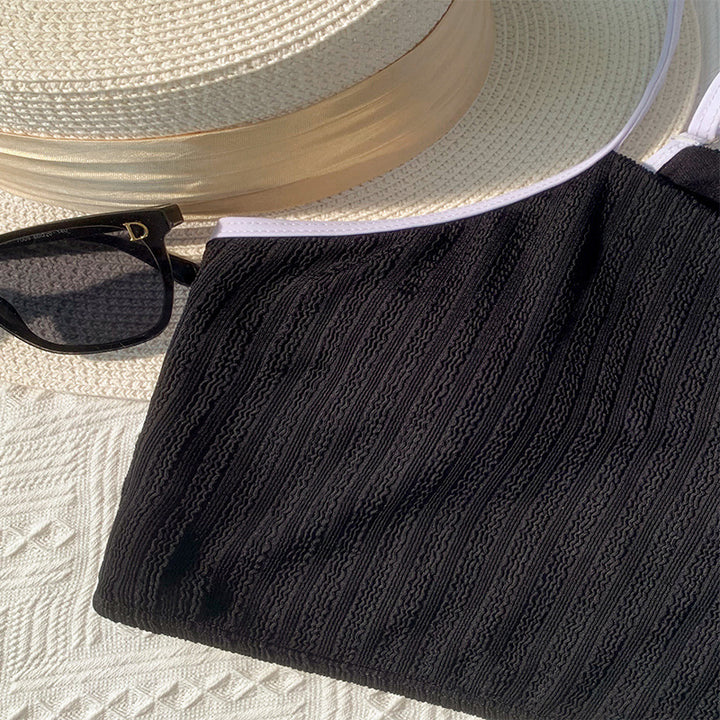 Dame Bikini-sæt med moderne high-cut trusser og sporty crop-top Skovae