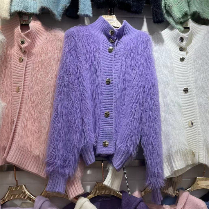 Kvinders hyggelige cardigan med knaplukning og høj krave Stilla
