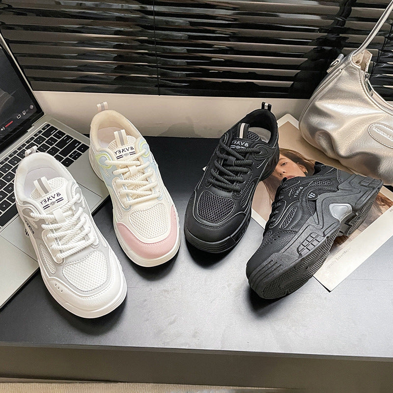 Dame Sporty Komfort-sneakers med åndbar mesh-overflade og dæmpende fodseng Stilla