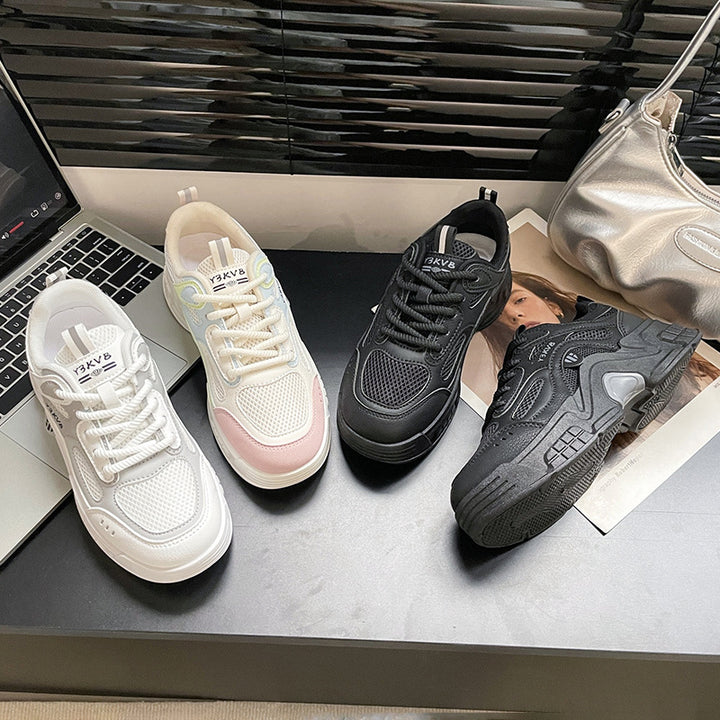Dame Sporty Komfort-sneakers med åndbar mesh-overflade og dæmpende fodseng Stilla
