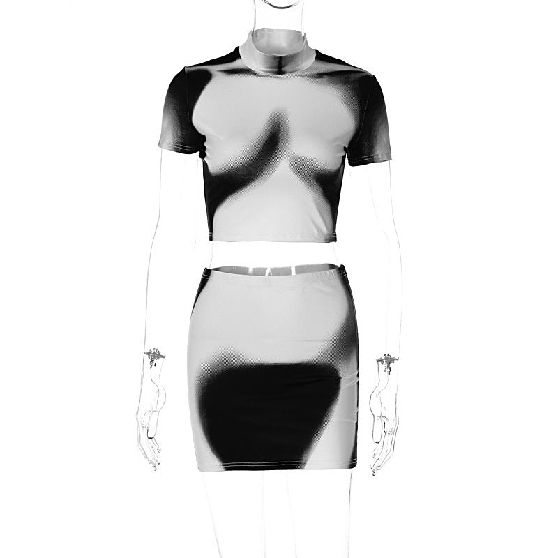 Dame Crop-Top og Mini-Nederdel Sæt med flydende design og legende farvegradient Stilla