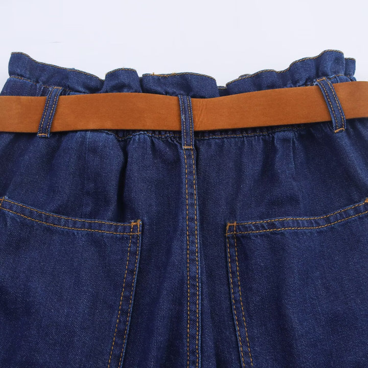 Dame Denim-short med kvalitets læderbælte og elastisk talje Skovae