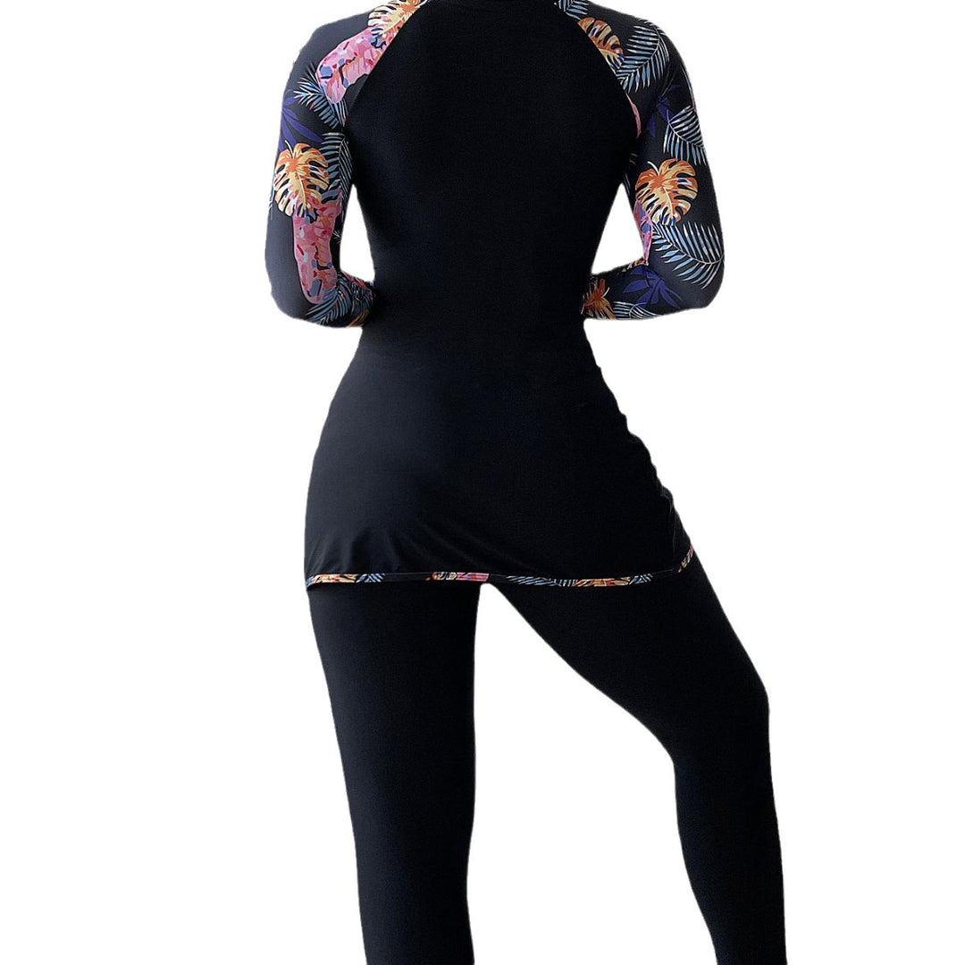 Dame Sporty badedragt med UV-beskyttelse og feminint indpakningsdesign Skovae