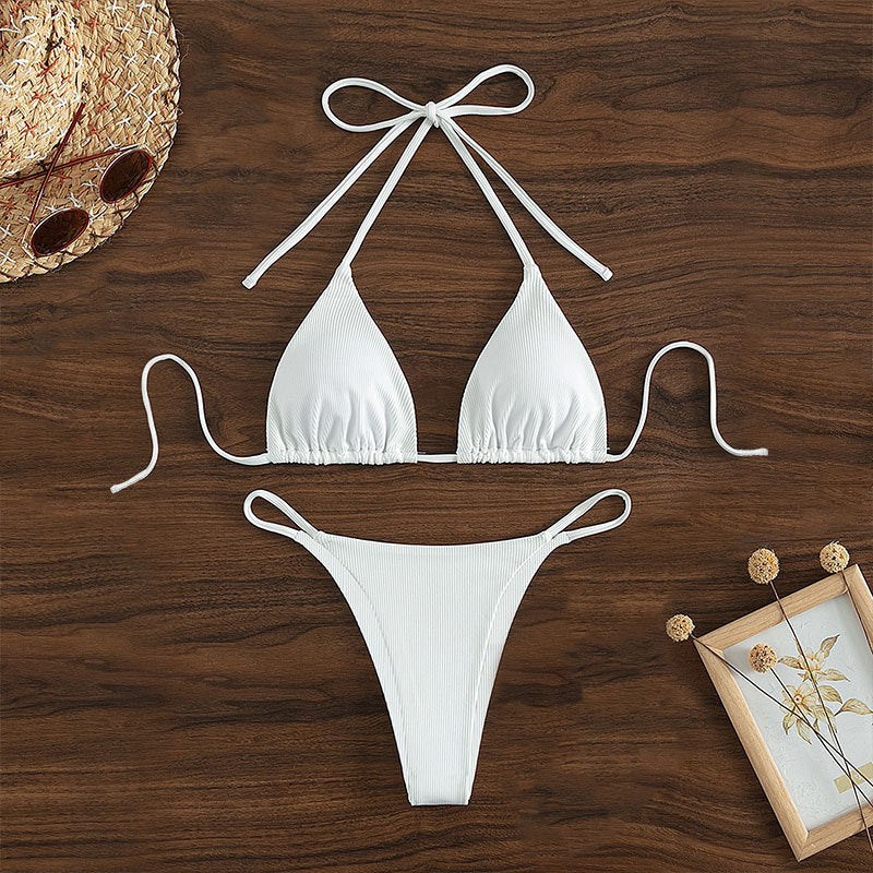 Damer Triangle-Bikini med justerbare bindebånd og moderne rib-design Skovae