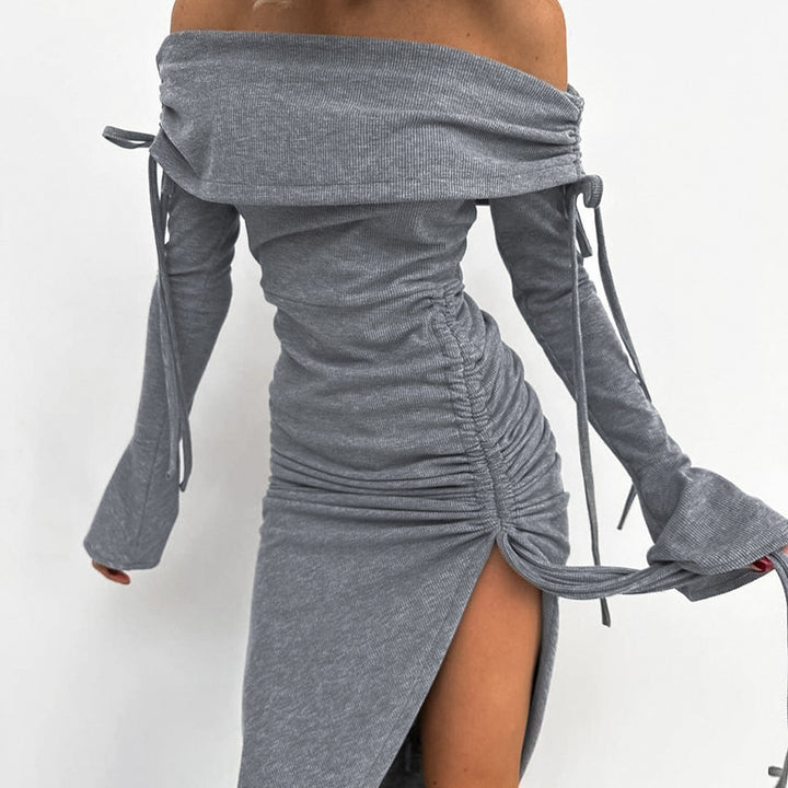 Dame Off-Shoulder Maxikjole med raffinerede draperingsdetaljer og høj slids Stilla