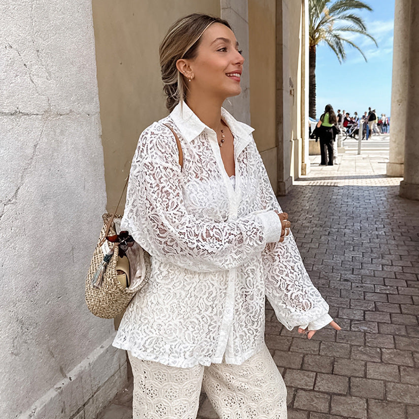 Dame Translucente Blondebluse med oversized snit og elegante detaljer Stilla