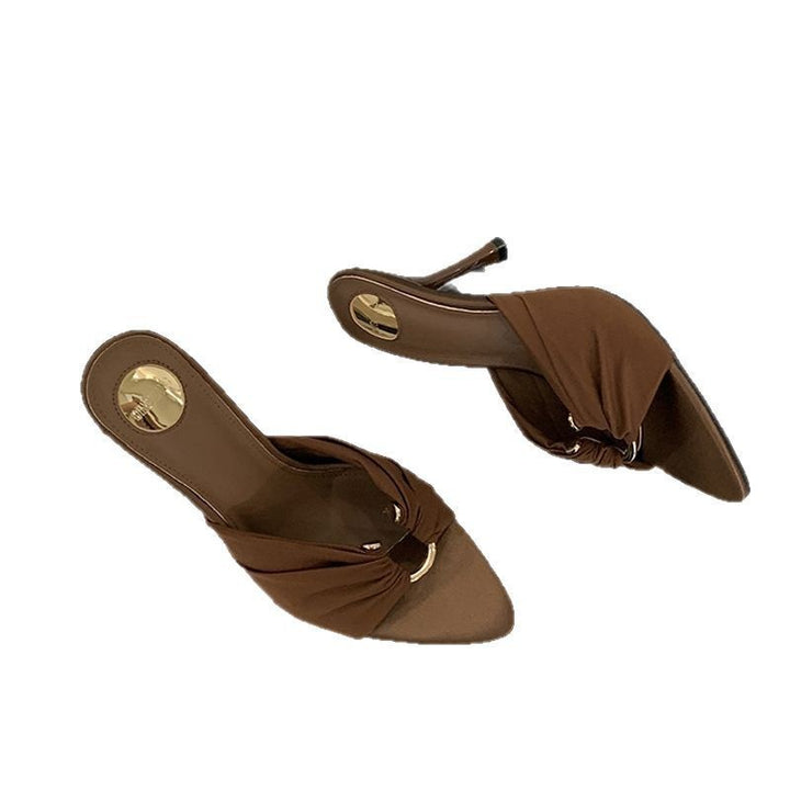 Dame Sling-Pumps med justerbar rem og elegant knude-design Stilla