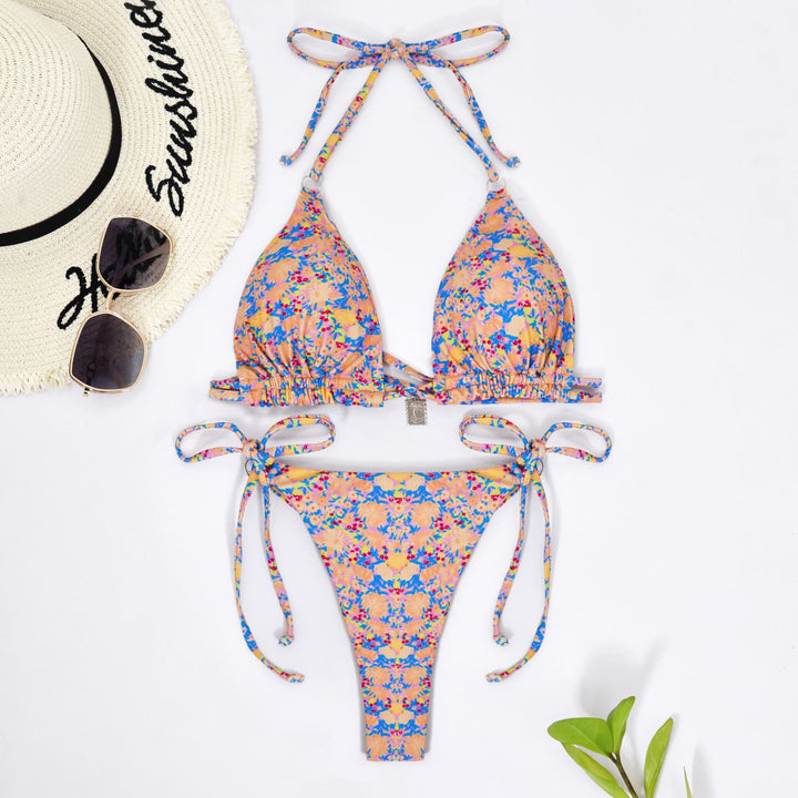 Dame Triangel-Bikini-Sæt med feminine flæser og blomsterdesign Stilla