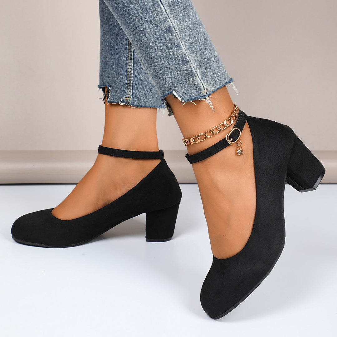 Damer nan elegante Riemchenpumps med justerbart ankelbånd og bred blokhæl Skovae