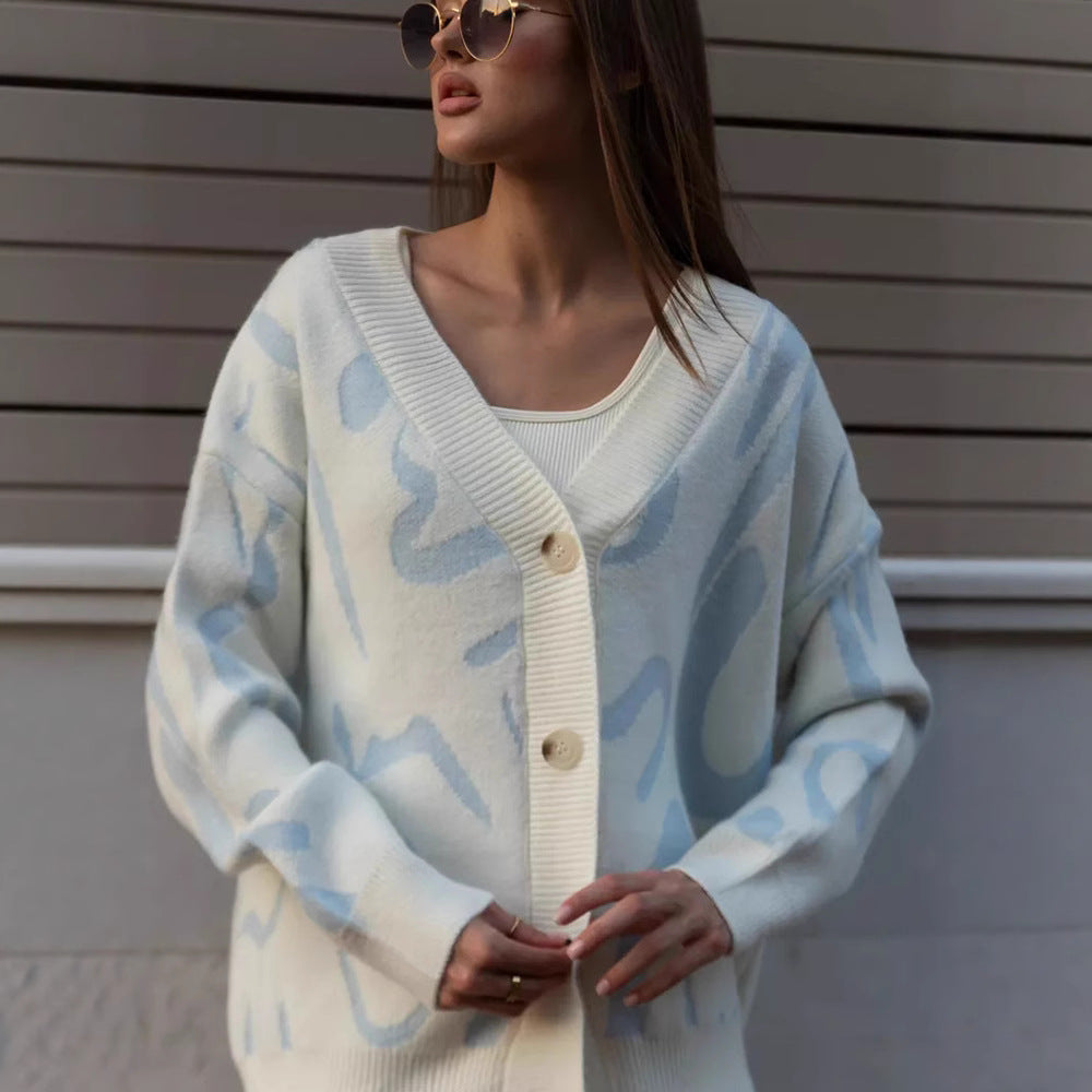 Kvinders hyggelige cardigan med elegant mønster Skovae