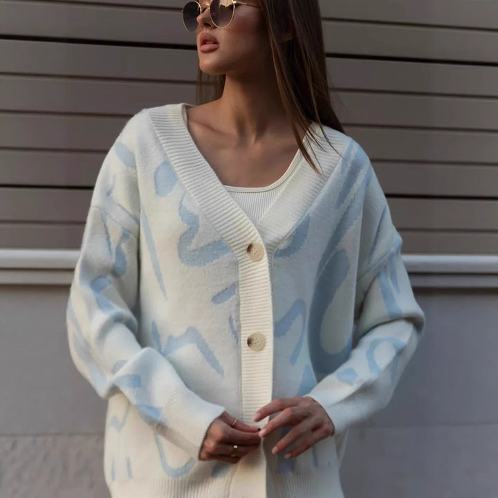 Kvinders hyggelige cardigan med elegant mønster Skovae