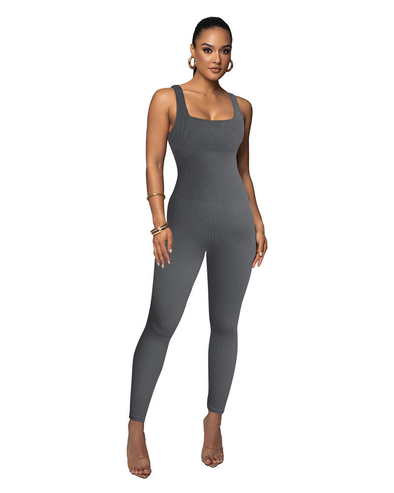 Dame figurtilpasset jumpsuit med ribstruktur Stilla