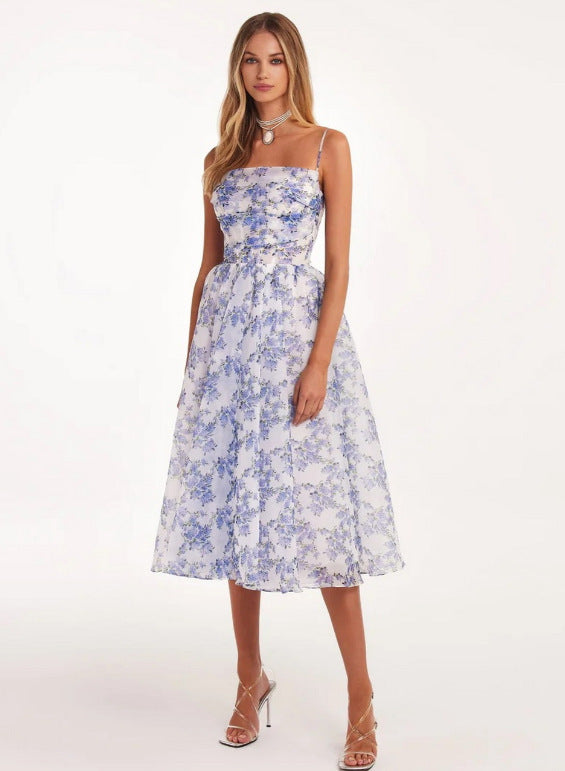 Dame Midi-kjole med blomster Chiffon-overmateriale og flatterende snit Stilla